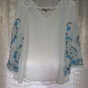 Valerie Stevens White Blouse with Blue Floral Embroidery